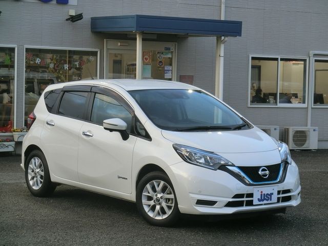 Nissan NOTE 2018-10 28285-1