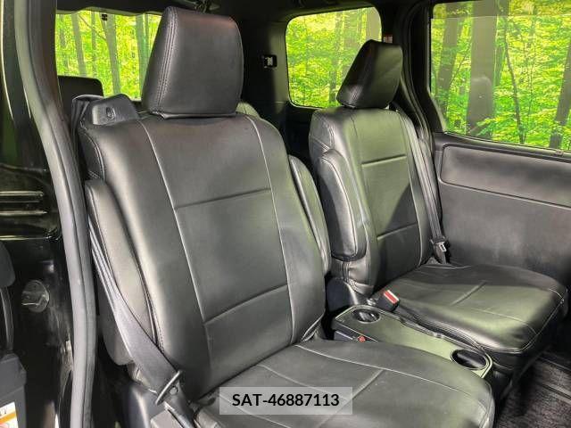 Toyota VOXY 2020-02 321625-9