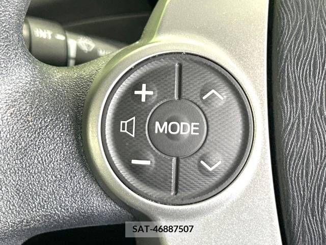 Toyota PRIUS 2013-10 322098-7