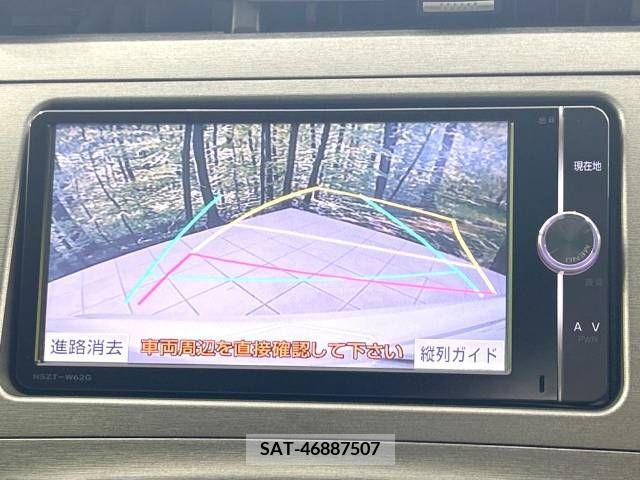 Toyota PRIUS 2013-10 322098-3