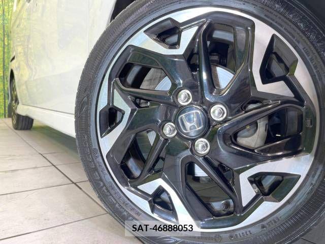 Honda N BOX CUSTOM 2018-08 364726-13
