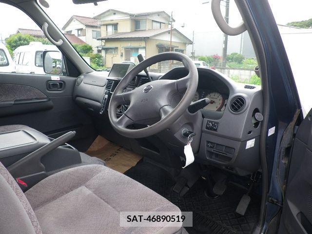 Nissan CARAVAN COACH 2007-03 263540-2