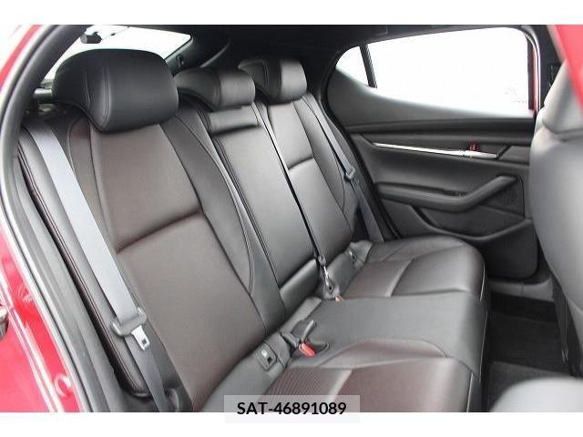 Mazda MAZDA3 2019-10 220458-15