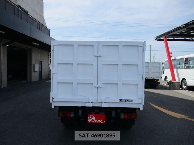 Hino DUTRO 2012-09 200528-12