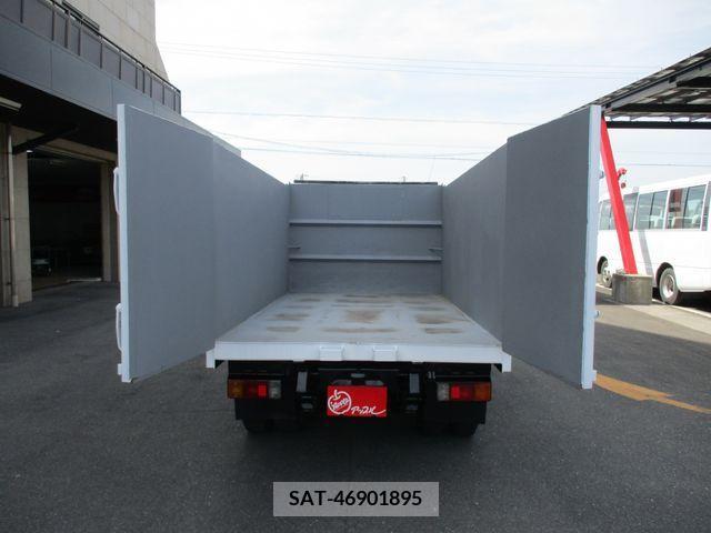 Hino DUTRO 2012-09 200528-6