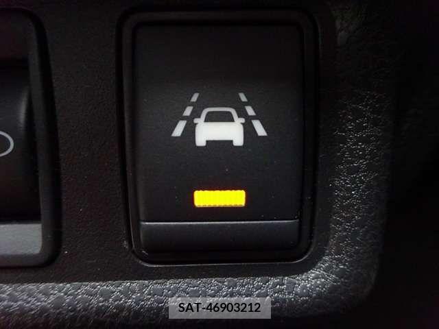 Nissan NOTE 2016-12 327677-17