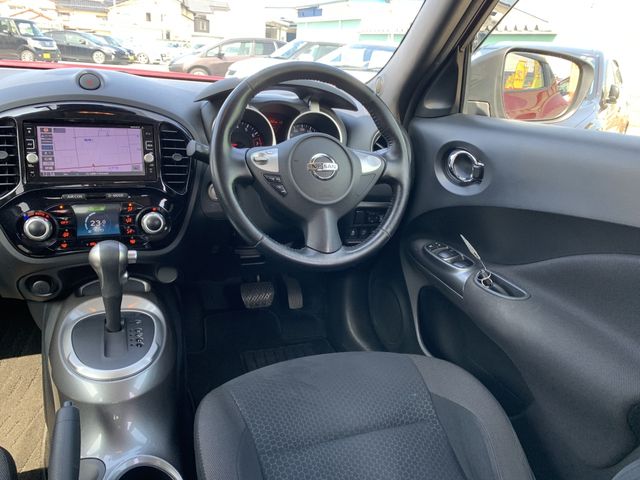 Nissan JUKE 2017-01 22769-11
