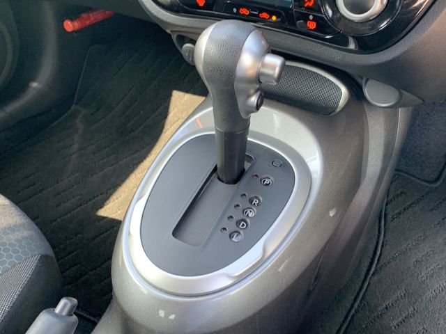 Nissan JUKE 2017-01 22769-19