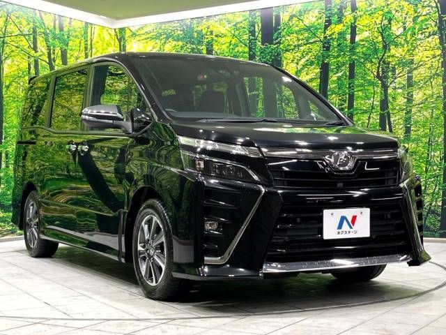 Toyota VOXY 2019-09 182384-16