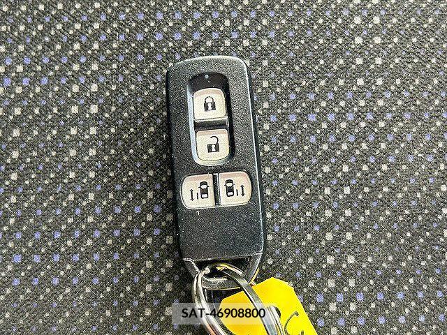 Honda N BOX 2015-11 306649-4