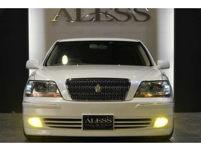 Toyota CROWN MAJESTA 2003-07 8144-7