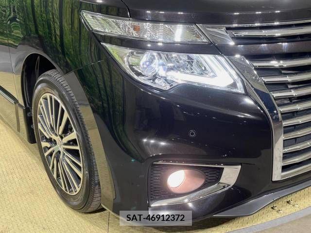 Nissan ELGRAND 2017-03 224251-13
