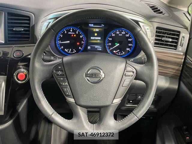 Nissan ELGRAND 2017-03 224251-11