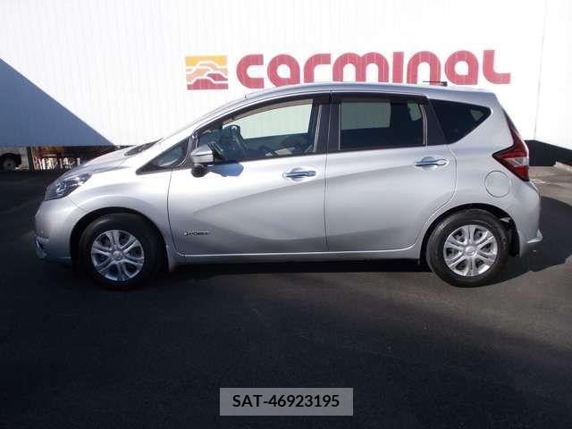 Nissan NOTE 2017-04 206938-13