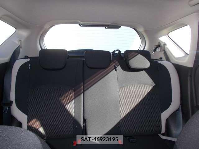 Nissan NOTE 2017-04 206938-11