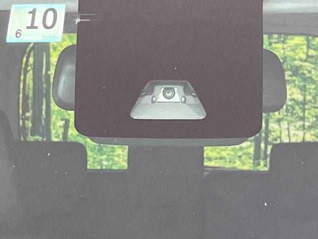 Toyota ROOMY 2017-10 21988-2