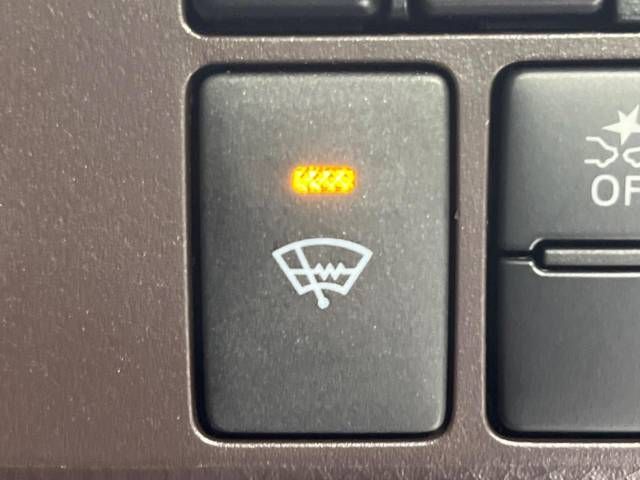 Toyota ROOMY 2017-10 21988-4