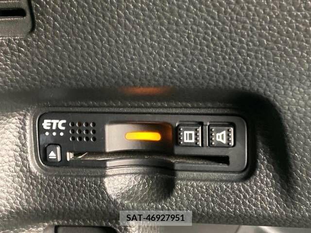 Honda N BOX CUSTOM 2018-05 306991-7