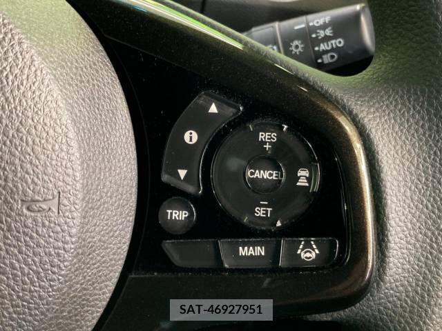 Honda N BOX CUSTOM 2018-05 306991-5