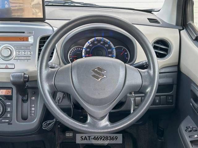 Suzuki WAGON R 2013-09 370972-2