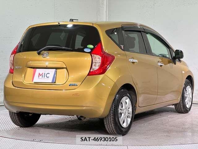 Nissan NOTE 2012-12 302287-8