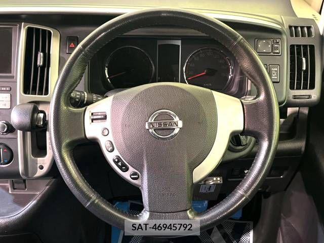Nissan SERENA 2009-02 393924-12