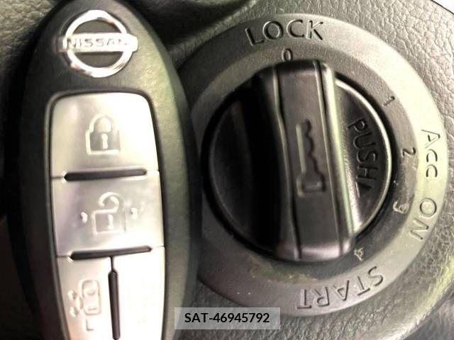 Nissan SERENA 2009-02 393924-6