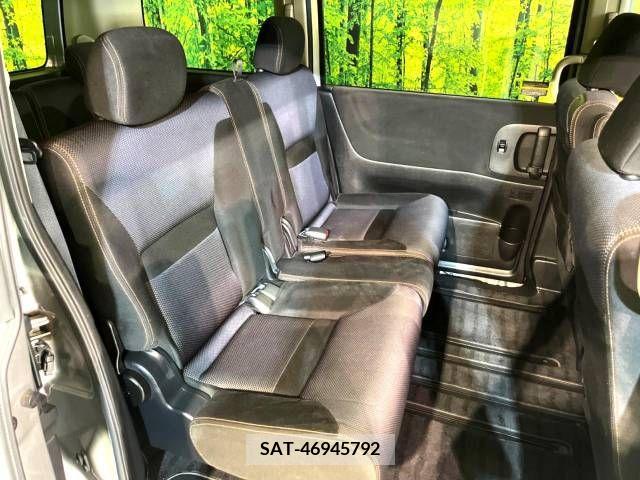 Nissan SERENA 2009-02 393924-9