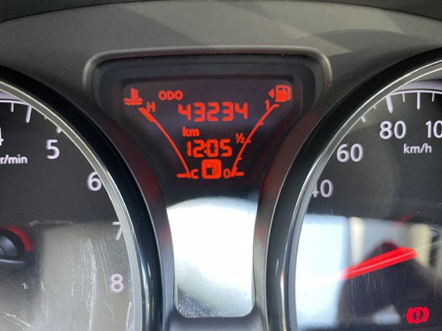 Nissan NOTE 2018-07 9244-17