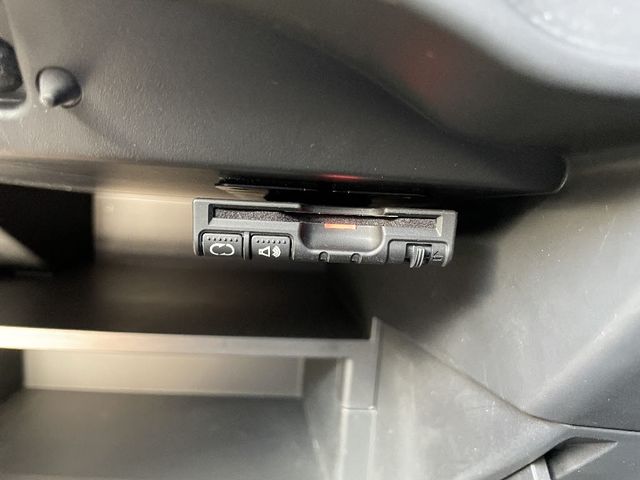 Nissan NOTE 2018-07 9244-14