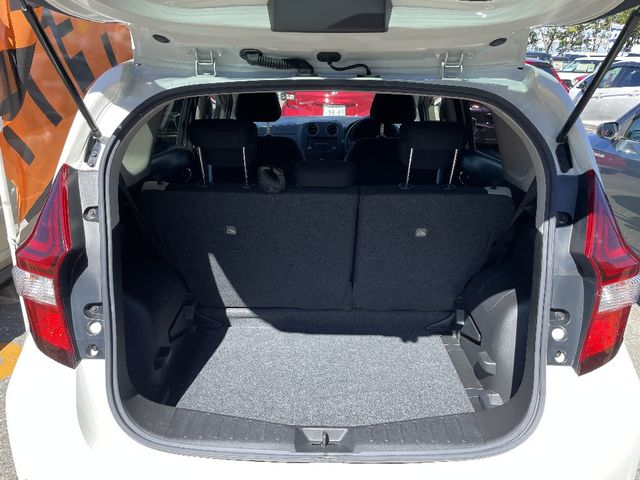 Nissan NOTE 2018-07 9244-6