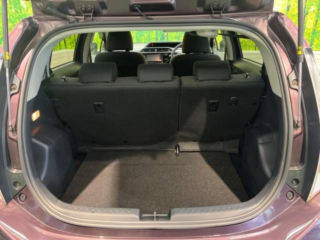 Toyota AQUA 2016-12 193616-10