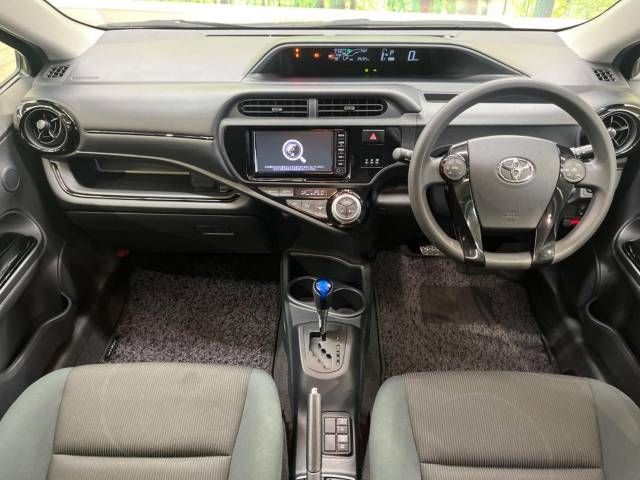 Toyota AQUA 2016-12 193616-1