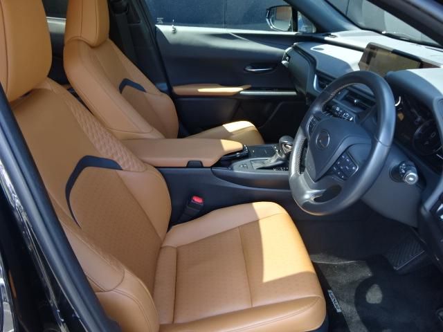 Lexus UX 2020-09 4629-10