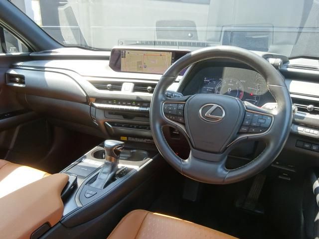 Lexus UX 2020-09 4629-13