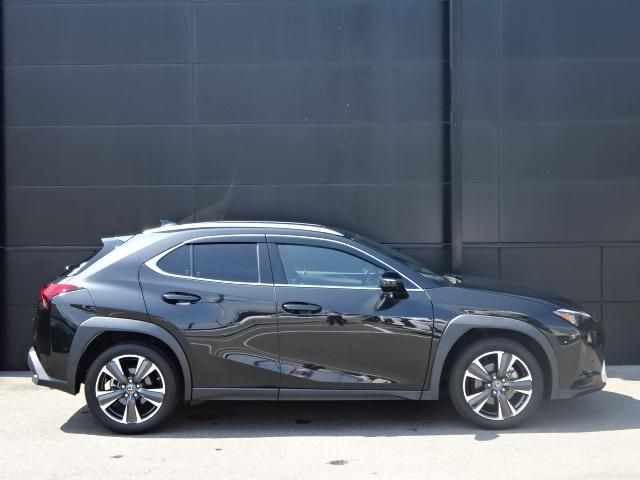 Lexus UX 2020-09 4629-6