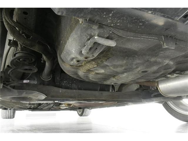 Nissan MARCH 2016-03 27718-6