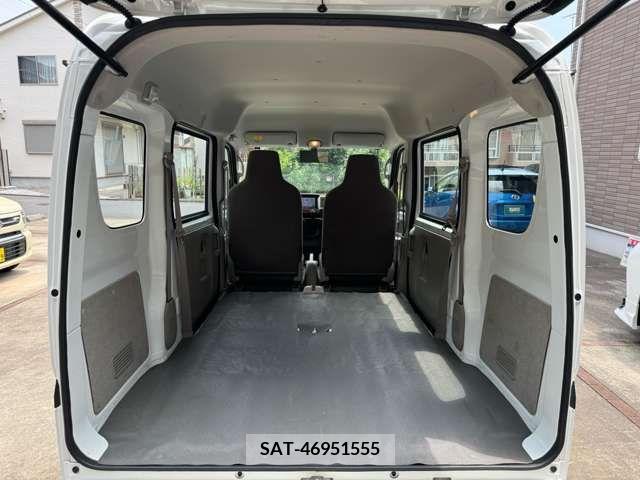 Nissan CLIPPER 2017-01 347075-12