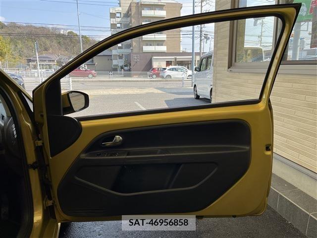 VolksWagen UP! 2017-12 214926-17