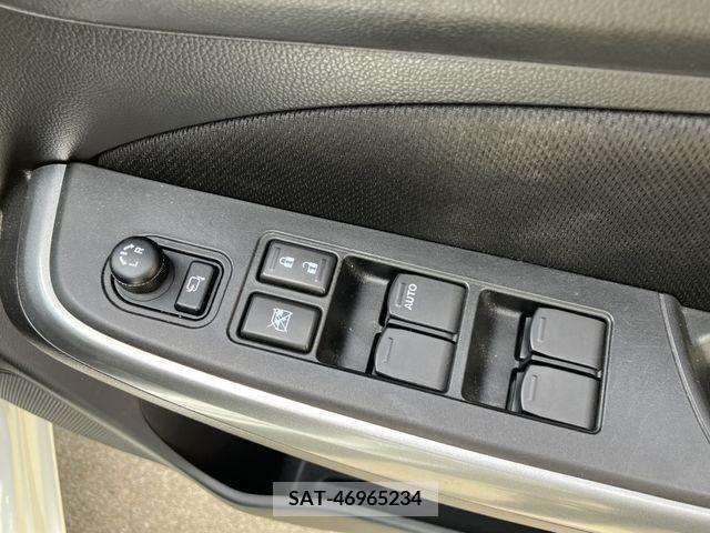 Suzuki SWIFT 2017-03 394406-23