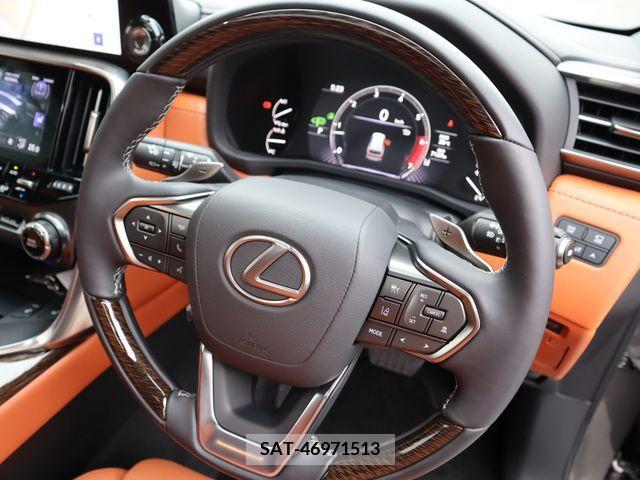 Lexus LX 2022-06 354065-12