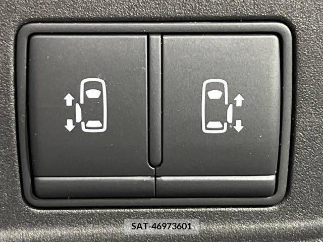 Nissan SERENA 2019-09 284208-6