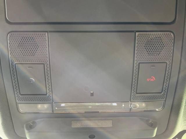 ROVER RANGE ROVER 2021-04 23481-10