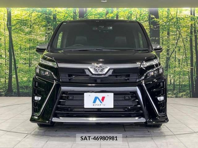 Toyota VOXY 2021-05 370375-15