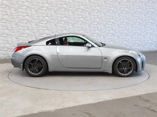 Nissan FAIRLADY Z 2003-01 5825-7
