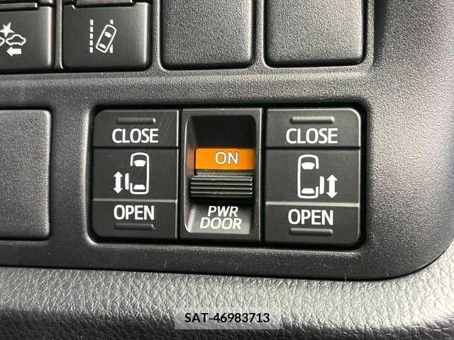Toyota ESQUIRE 2018-04 211190-5