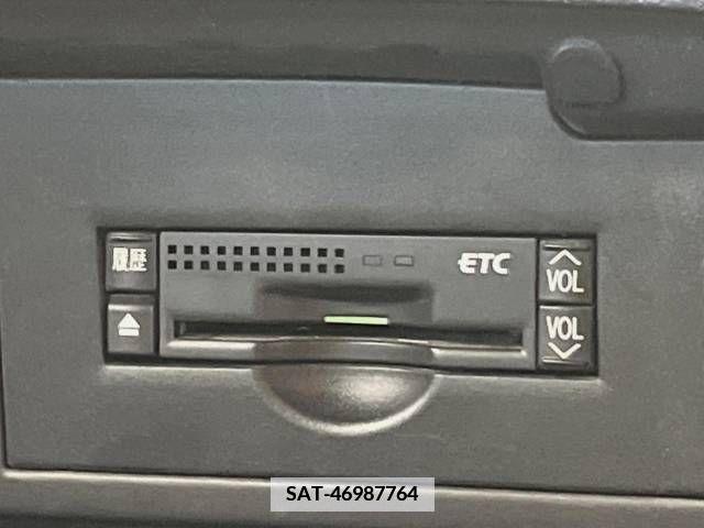 Toyota SAI 2011-09 335714-5
