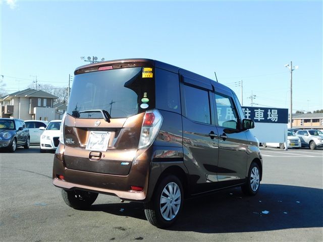 Nissan DAYZ ROOX 2016-12 627-2