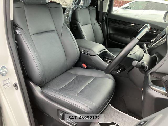 Toyota ALPHARD 2021-05 348781-12