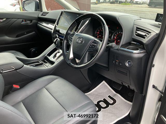 Toyota ALPHARD 2021-05 348781-11
